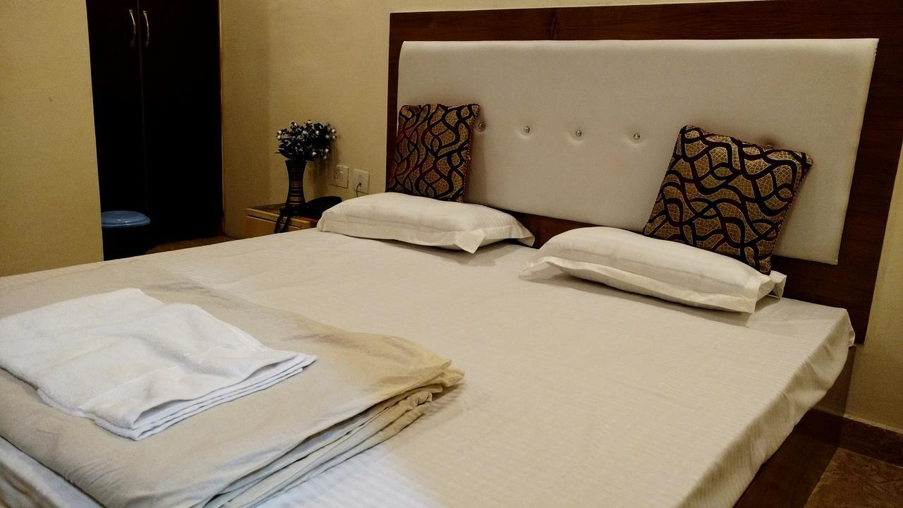Hotel Rattans Regency Roorkee Εξωτερικό φωτογραφία